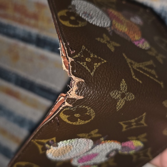 Louis Vuitton Panda Monogram Bi-fold Wallet - Picture 3 of 4